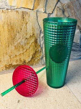 RARE Starbucks Green Studded Tumbler with Bright Pink Lid